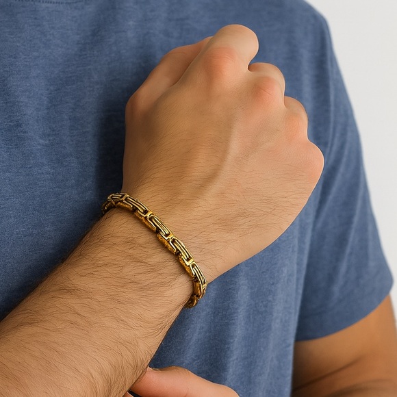 Other - 18k Gold plated Stainless Steel Byzantine 8.3 inch long and 7mm width bracelet